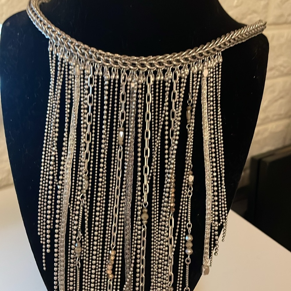 #087. Silver Fringe Necklace - Picture 2 of 4